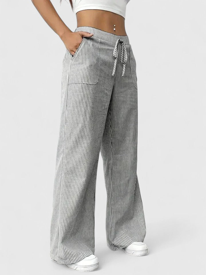 NOMI | Ruime en comfortabele broeken met elegante details