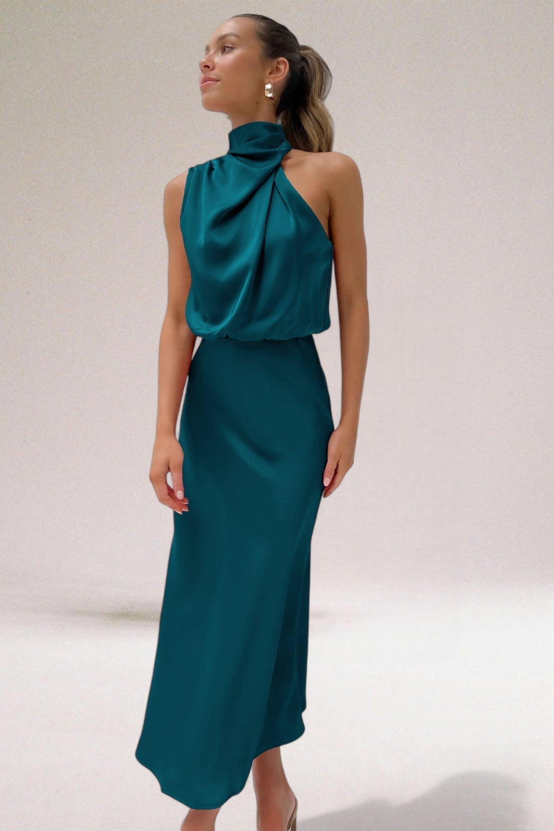 VALORÉ | Elegante Satijnen Jurk met Verfijnde Details