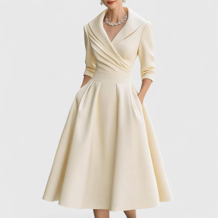 MYTA™ | Midi jurk met een elegante snit en een flatterende silhouet