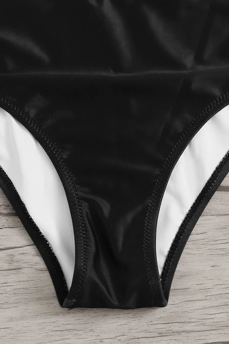 SARA | Badpak met Elegante Pasvorm en Tijdloze Stijl voor Strand en Zwembad