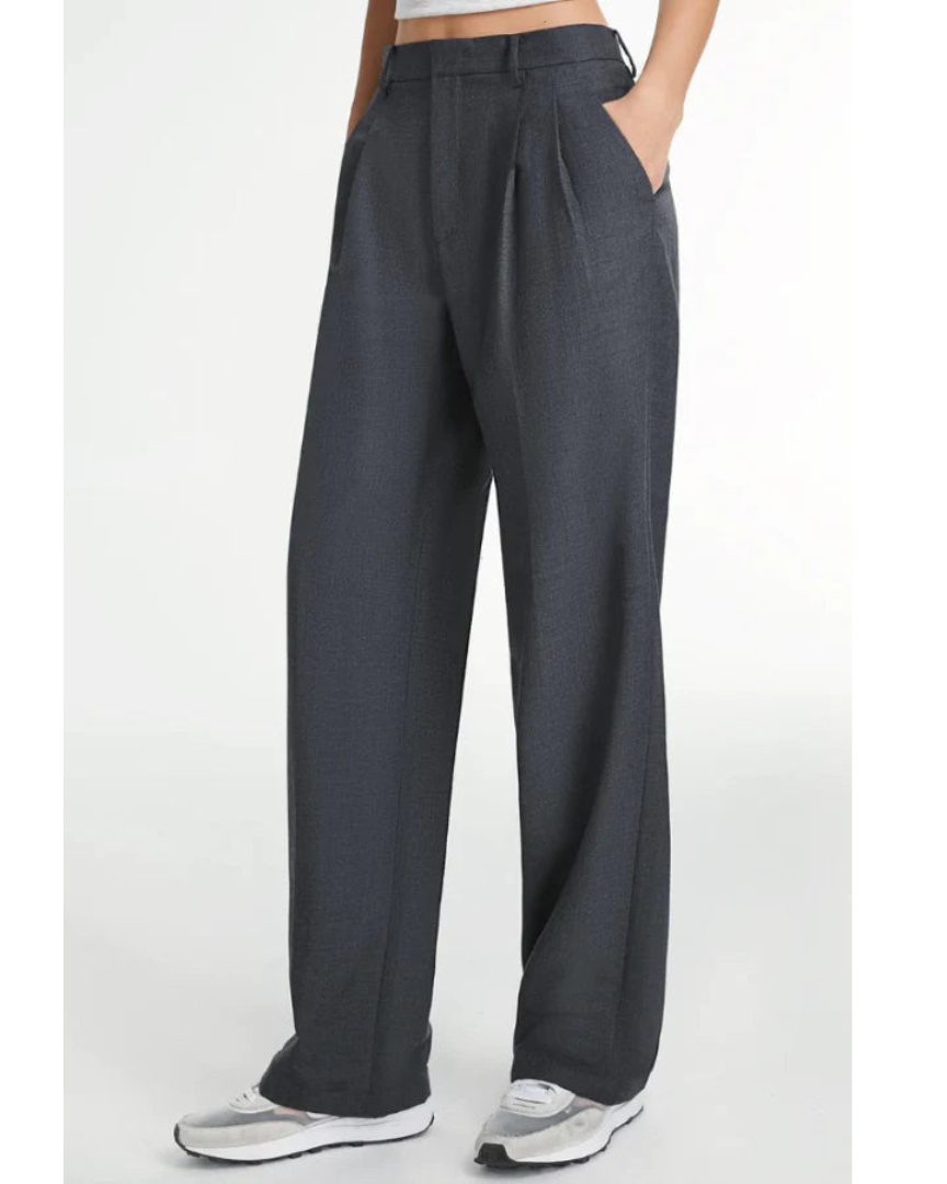 Elegante en Modellende T-Curve™ Broeken