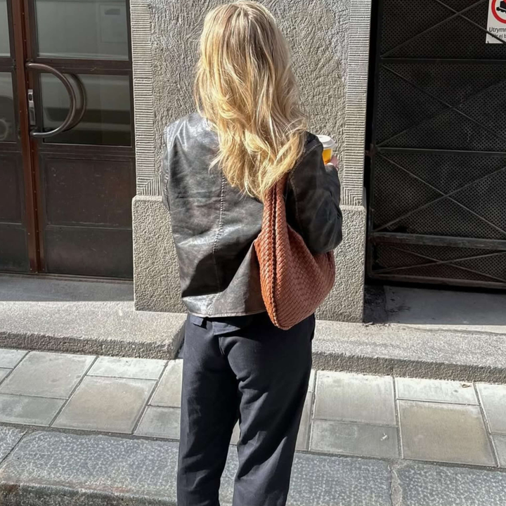 Gevlochten Hobobe