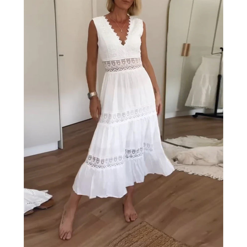 LISA | Mouwloze Midi Jurk met V-hals en Delicate Kantdetails