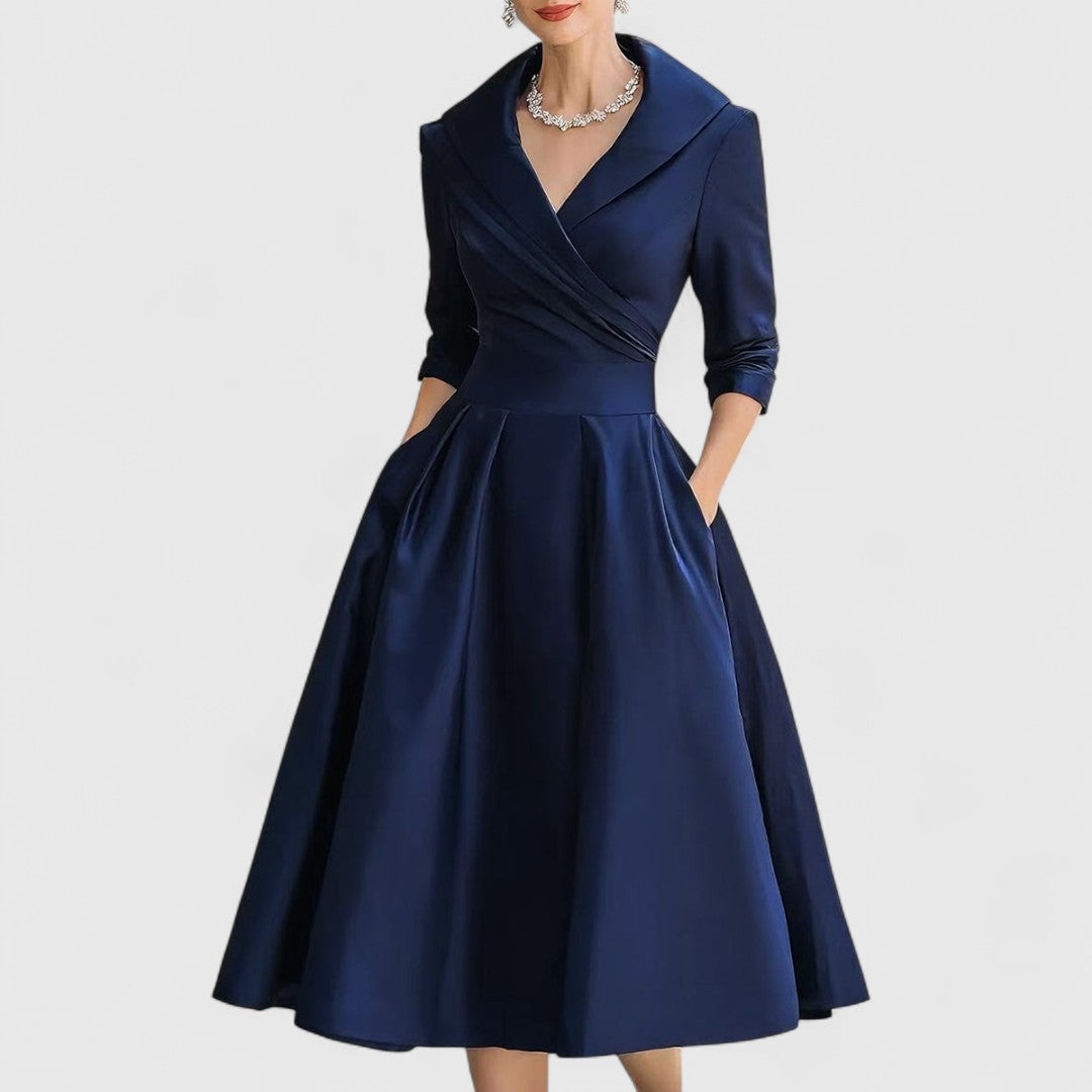 MYTA™ | Midi jurk met een elegante snit en een flatterende silhouet