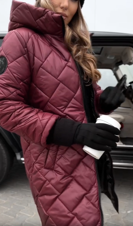 MAYA | Elegante gewatteerde winterjas met capuchon
