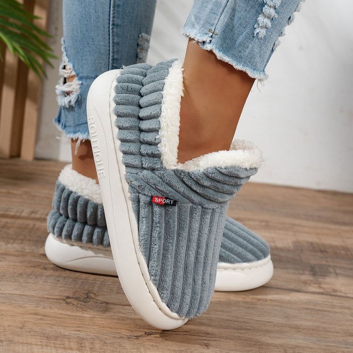 KIONA | Warme Huisschoenen voor Direct Comfort en Ontspannen Gezelligheid