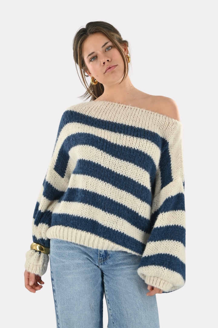 Kato off shoulder knit - navy/wit