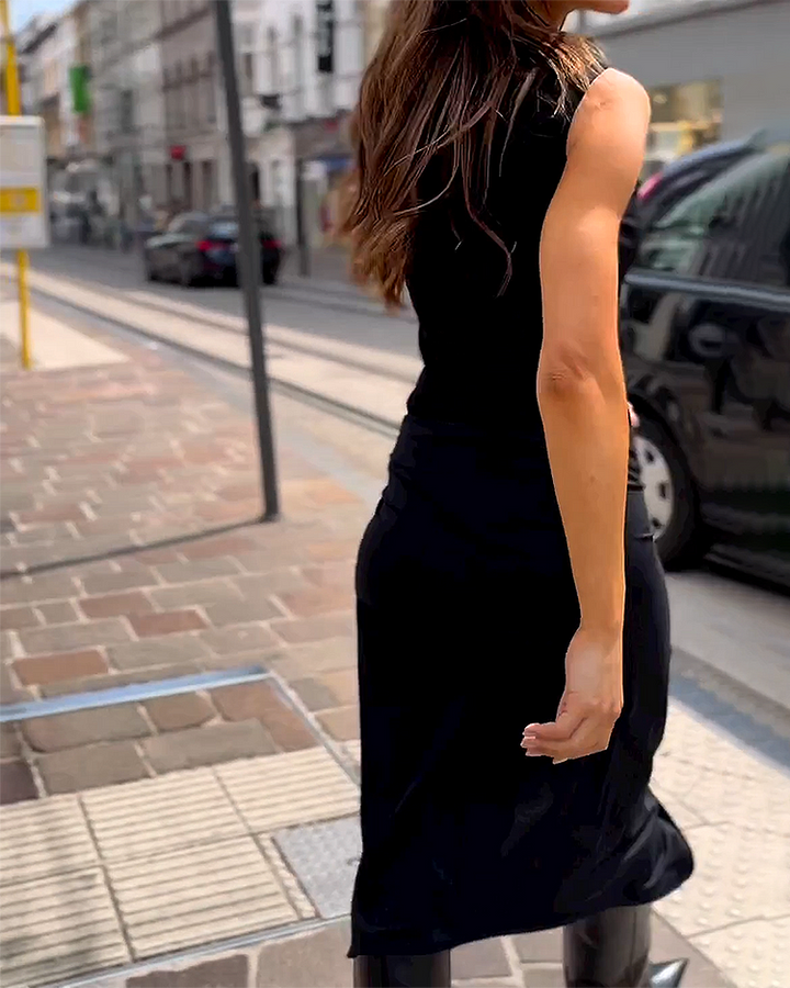 MAAN | Lange Mouwloze Jurk Elegant en Comfortabel