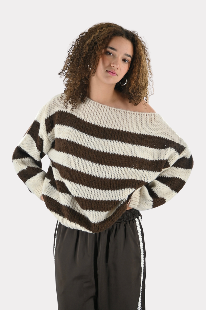 Kato off shoulder knit - bruin/wit