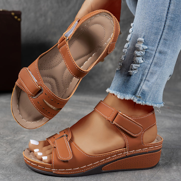 LIORA ORTHOSTYLE | Orthopedische Zomersandalen met Totaal Comfort en Dagelijkse Elegantie