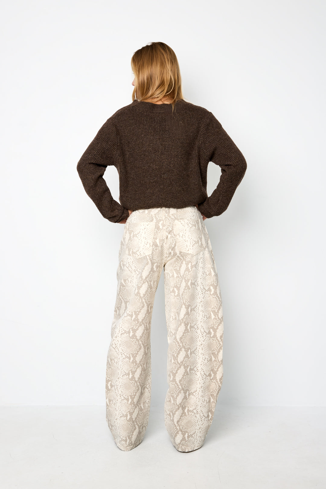 Jeans met slangenprint | LOISNOA