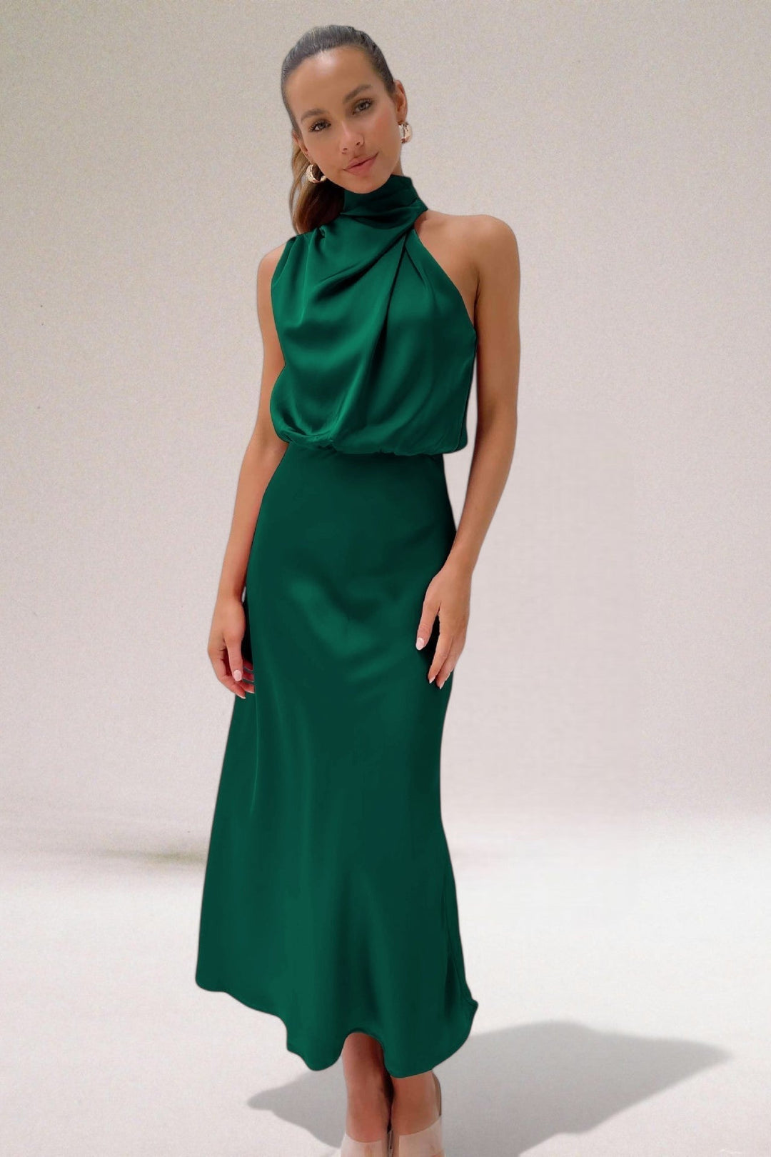 VALORÉ | Elegante Satijnen Jurk met Verfijnde Details