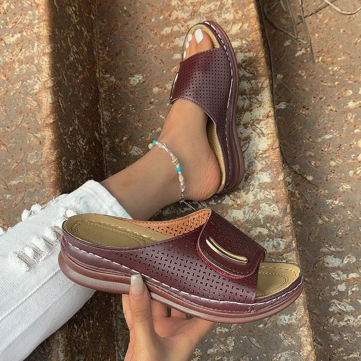 Joanna – Klassieke Urban Sandalen