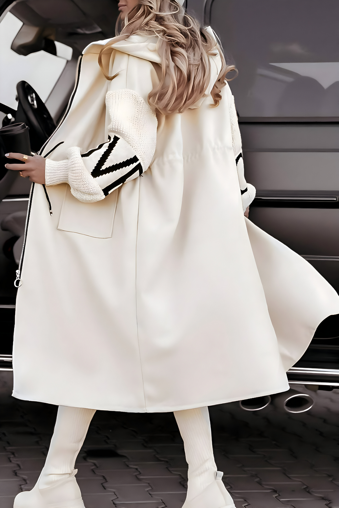 LIVIA | Elegante Jas met Capuchon die Raffinement en Dagelijks Comfort Biedt