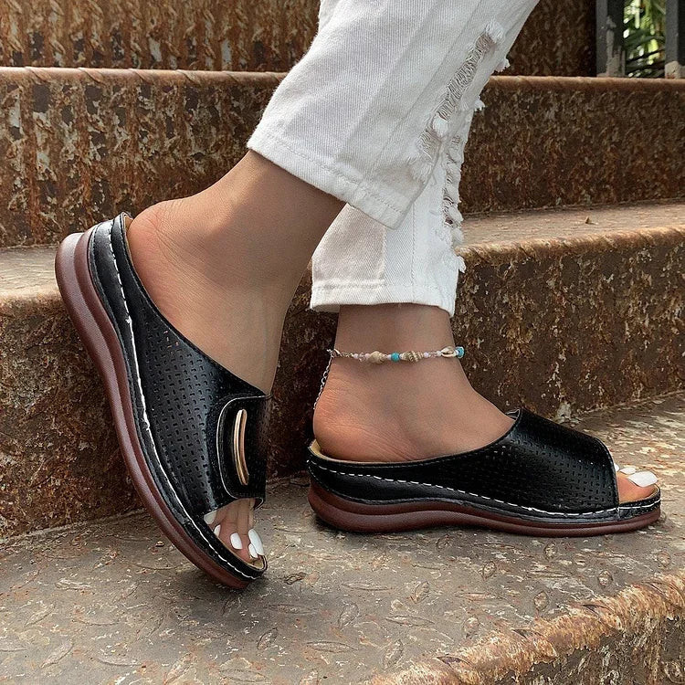 Joanna – Klassieke Urban Sandalen