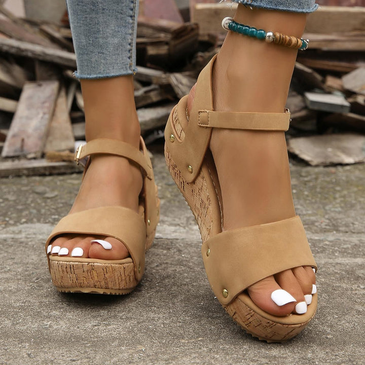Daniela – Elegante Wedgesandalen