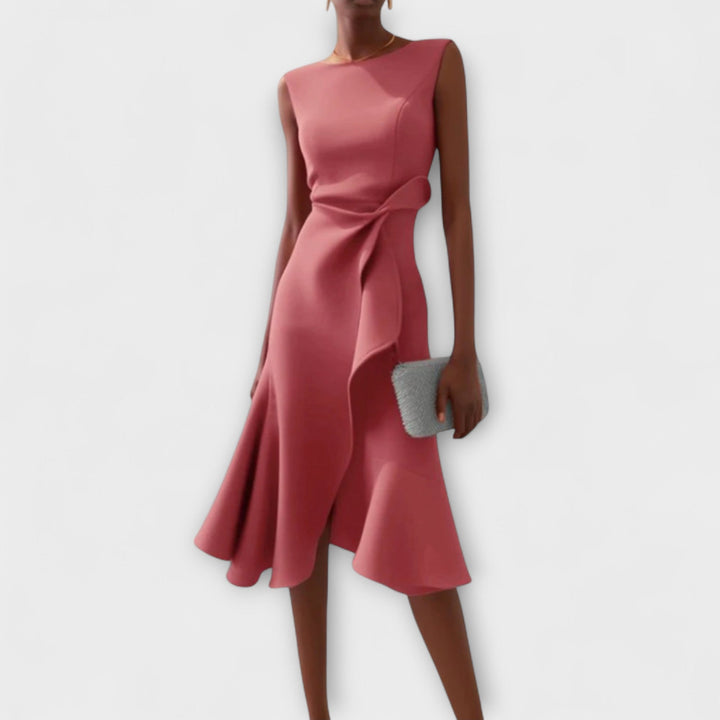 GABI – Asymmetrische Midi Jurk met Drapage