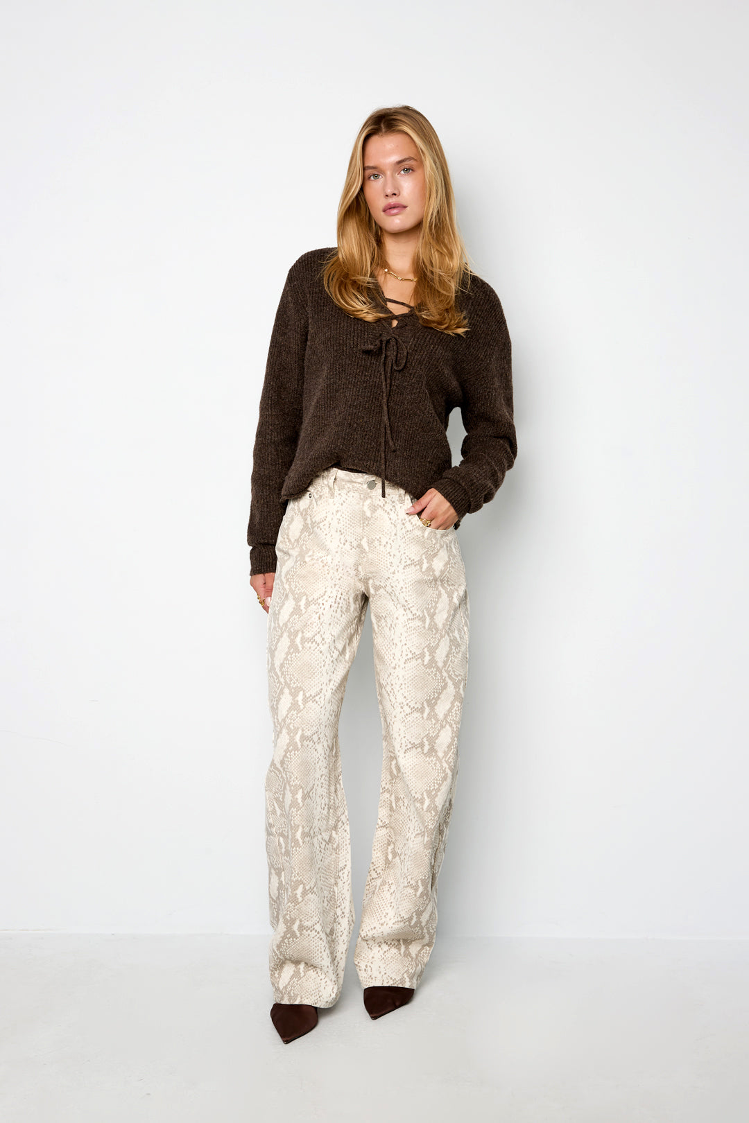 Jeans met slangenprint | LOISNOA