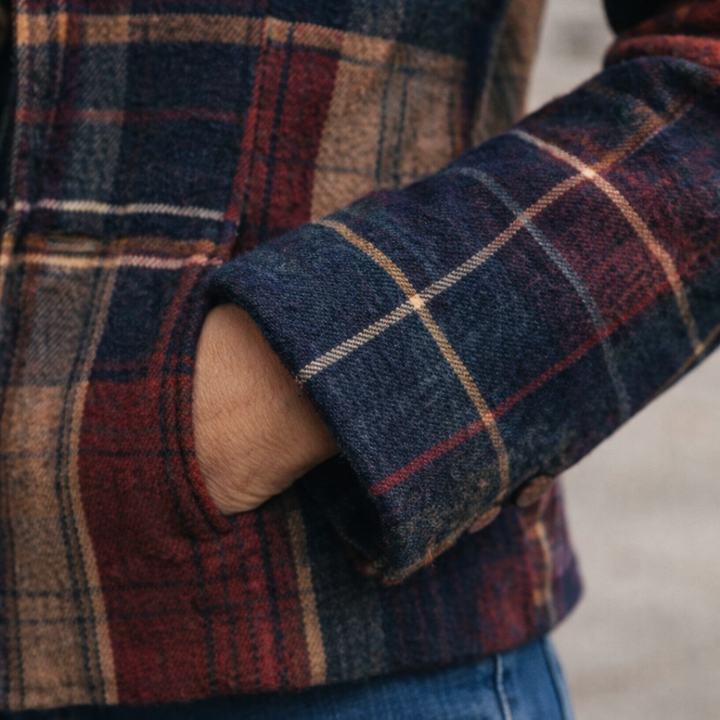 NOA| Geruite Tussenjas met Comfortabele Warmte en Tijdloze Stadsstijl