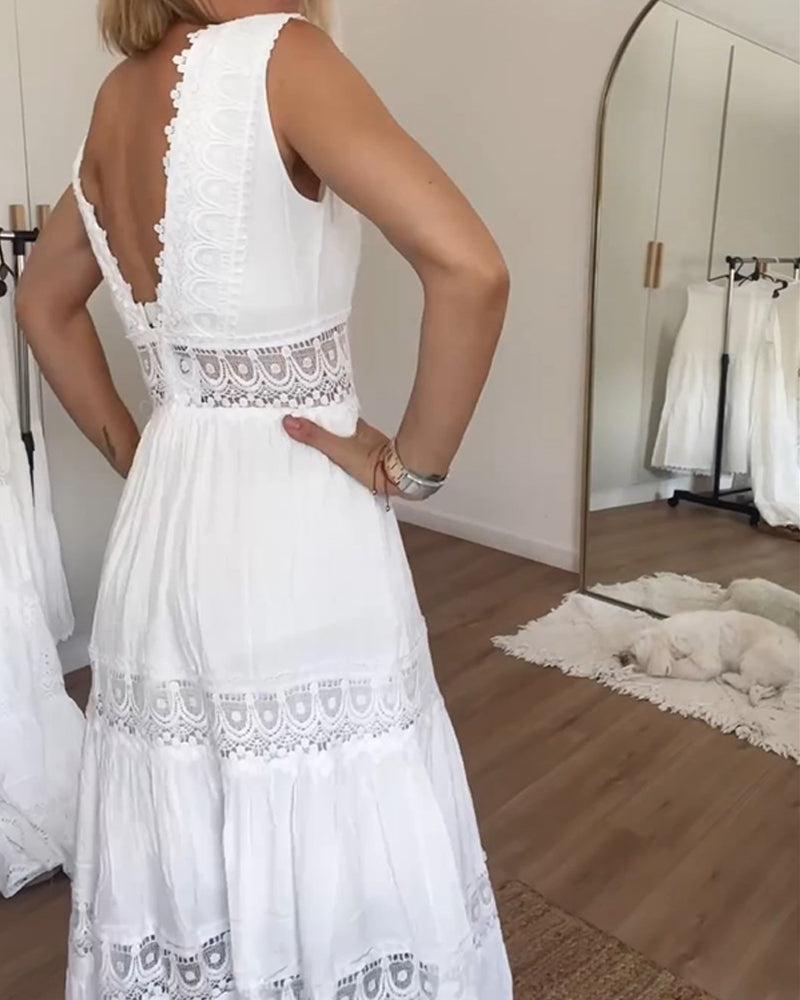 LISA | Mouwloze Midi Jurk met V-hals en Delicate Kantdetails