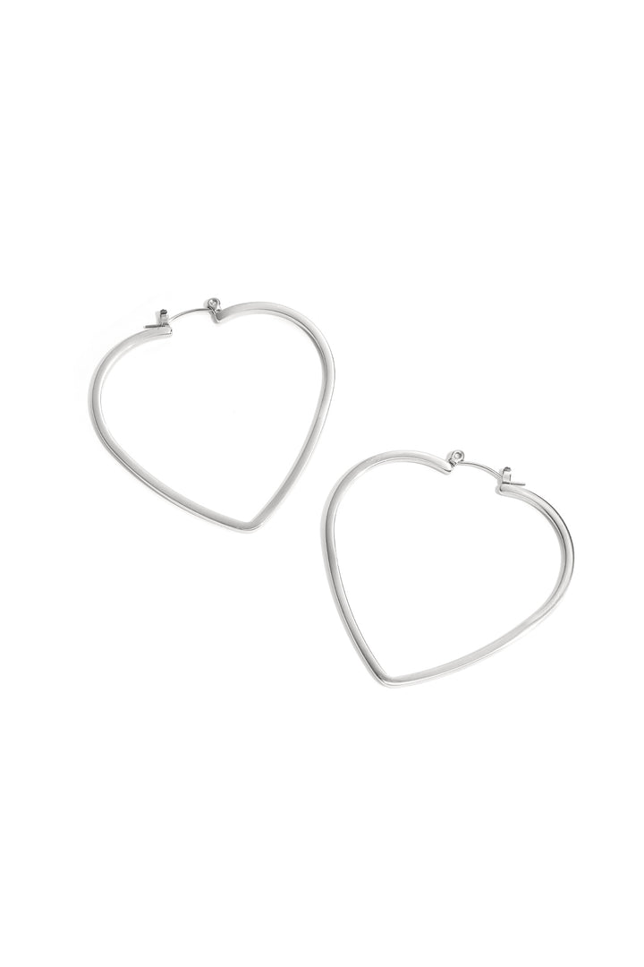 Minimalistische hart creolen