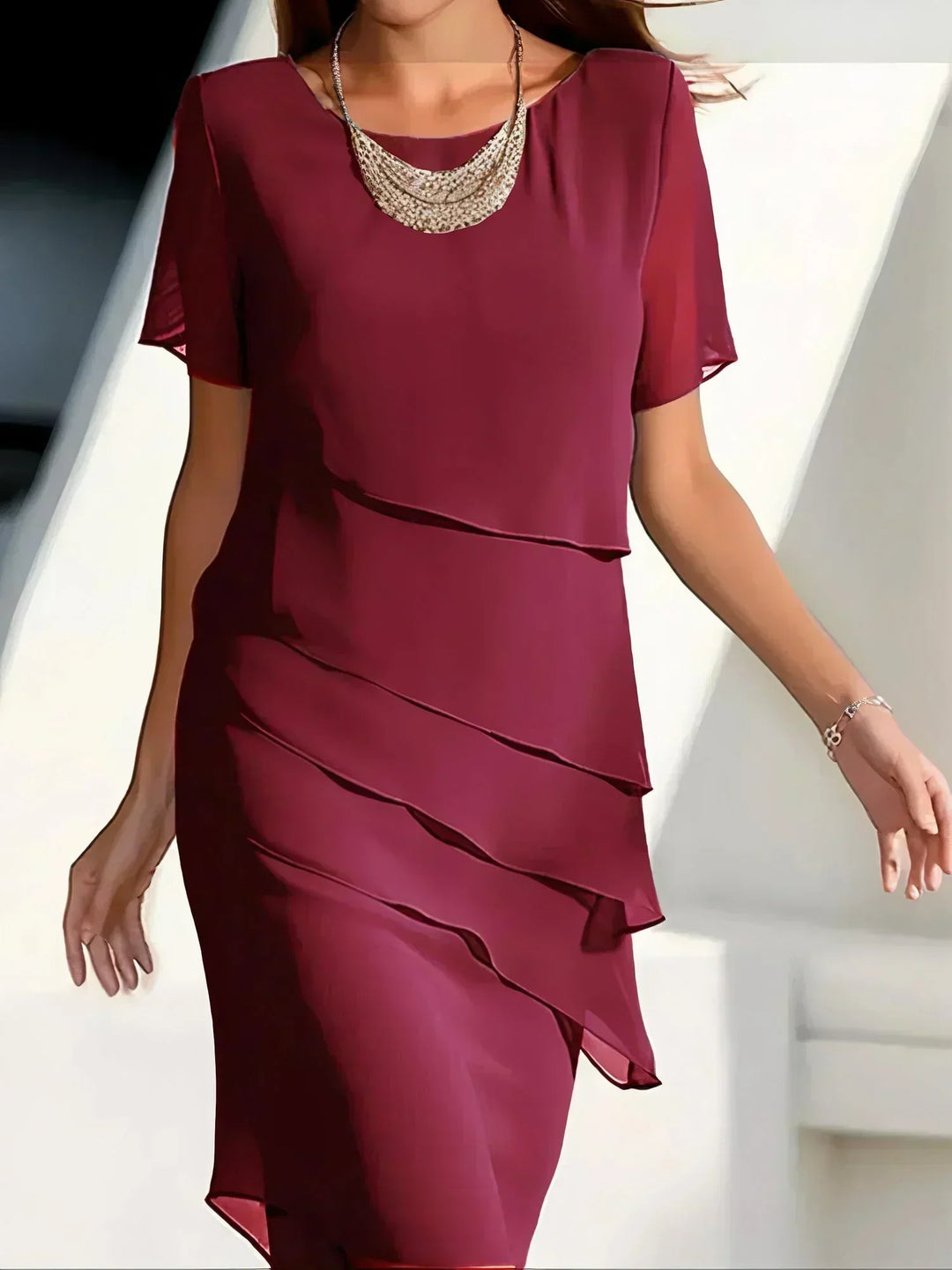 VIENNA | Elegante Jurk met Flatterende Gelaagdheid