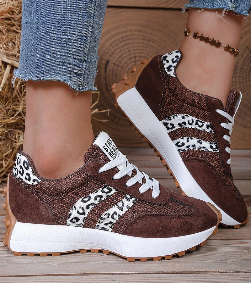 LIONA™ | Ergonomische Sneakers met Verhoogd Comfort en Tijdloze Stijl