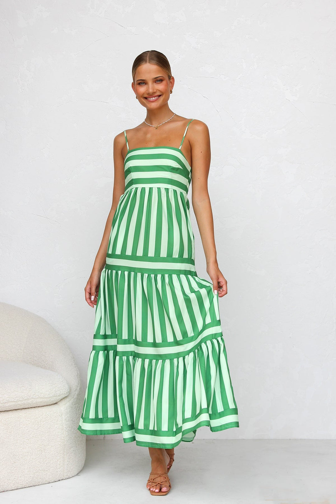 NINA | Schouderjurk, Zomerjurk voor Perfecte Curves en Absoluut Comfort