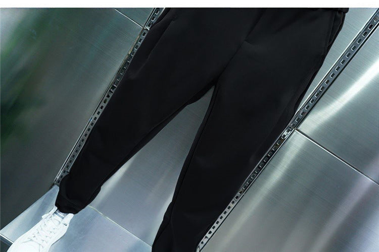 ADRIAN™ | De Ideale Combinatie van Elegantie en Ontspanning