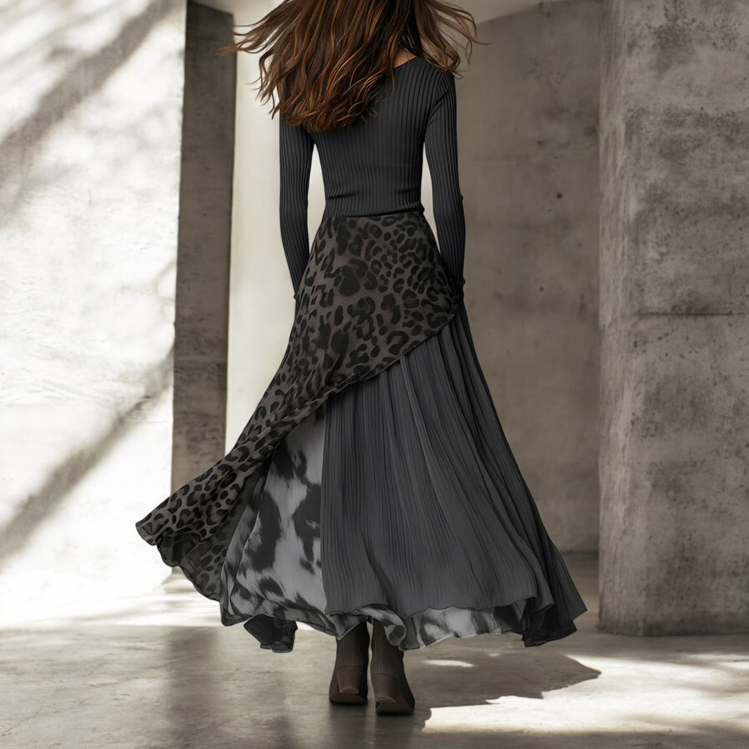 KINA™ | Lange Jurk met Elegante Luipaardprint en Flatterende Vloeiing
