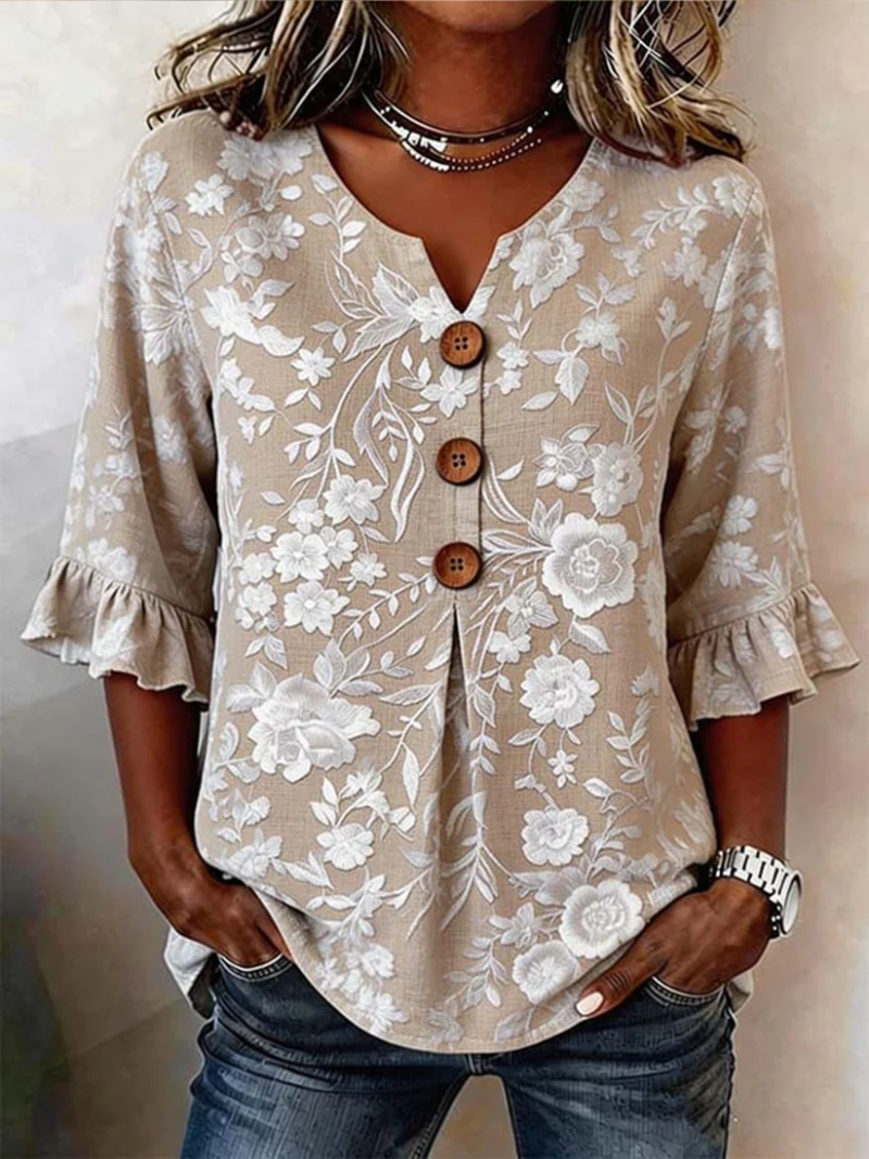 Nora | Luchtige Blouse met Bloemenprint & Decoratieve Knopen