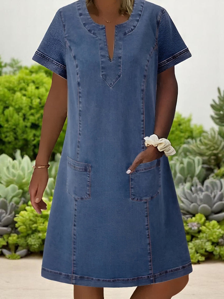 LOTTE | Zachte Denim Jurk met Voorzakken