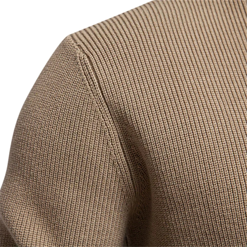 PULSE | Herenpullover met knoopdesign