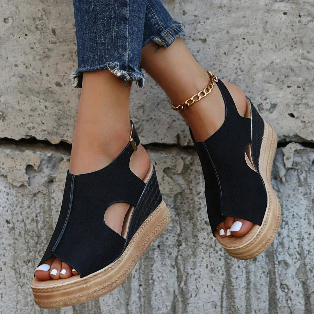 Maeve – Ontspannen Wedge Sandalen