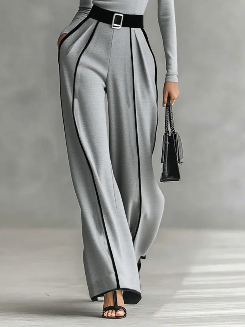 SUUS| Elegante tweedelige set met tailleaccent en verfijnde look
