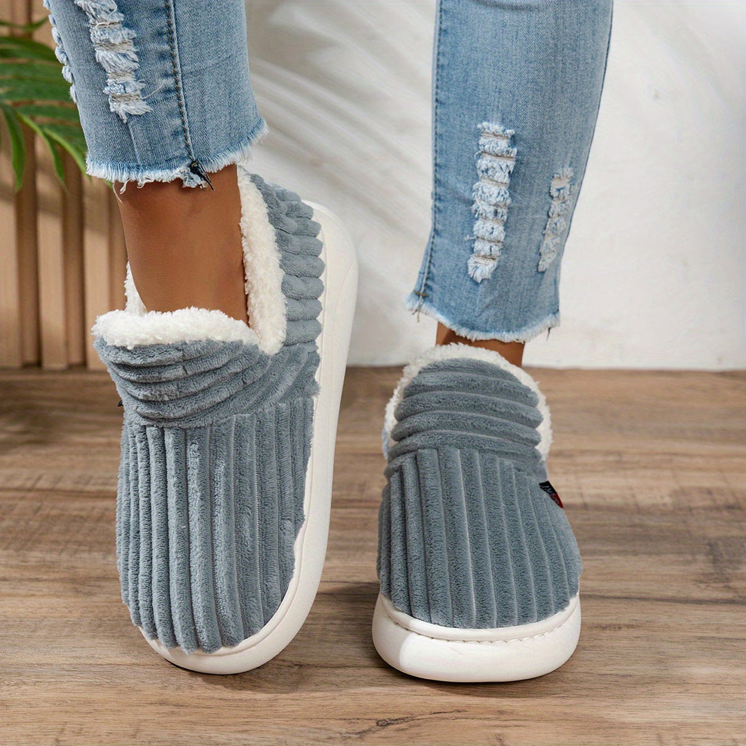 KIONA | Warme Huisschoenen voor Direct Comfort en Ontspannen Gezelligheid