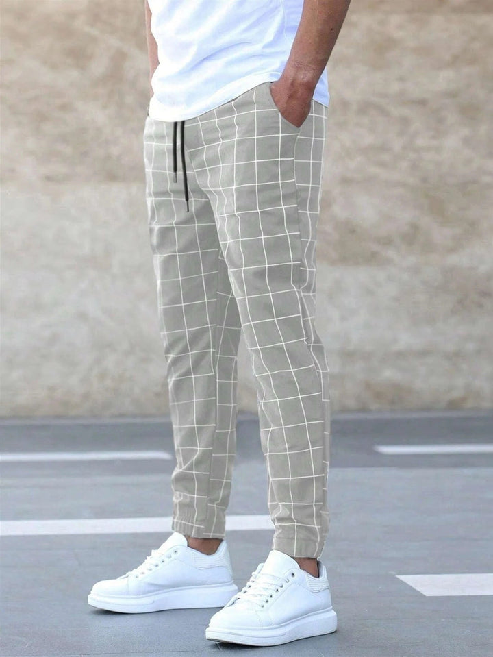 MAISON LORÉA | Geruite Slim-Fit Pantalon met Trekkoord