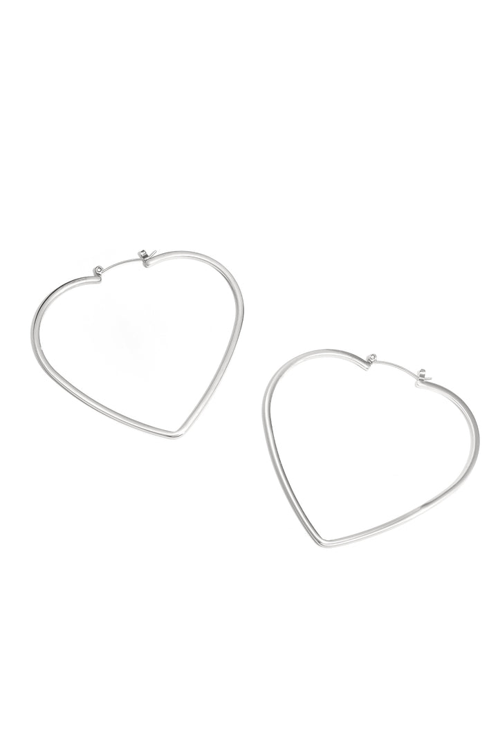Minimalistische hart creolen
