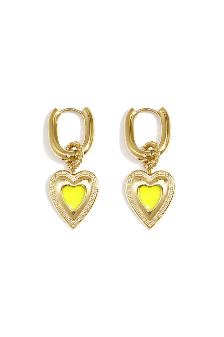 Oorbellen met gekleurde hart charm