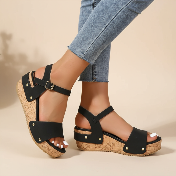 Daniela – Elegante Wedgesandalen