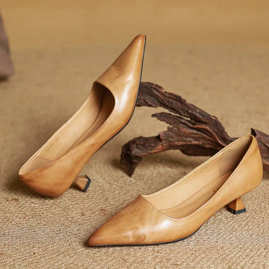 HENA | Elegante Pumps met Comfortabele Hak voor Elke Gelegenheid