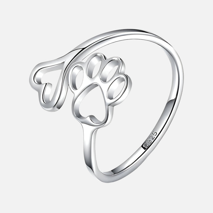 Ambachtelijke ring met poot en hart