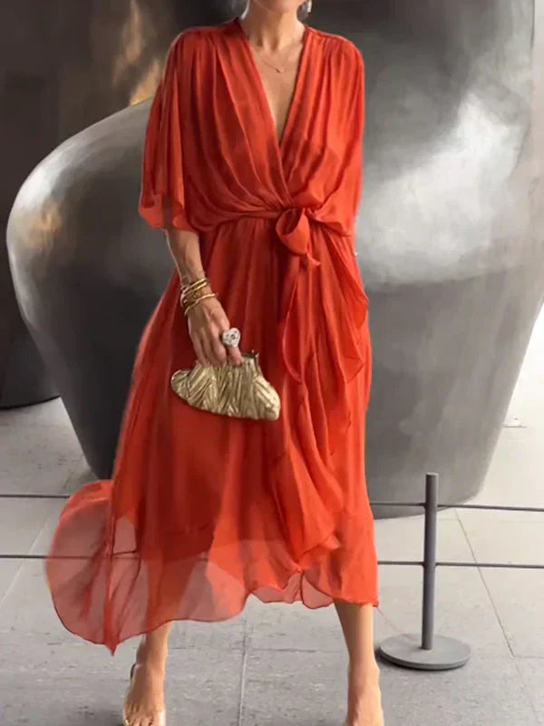 GINA | Lange Elegante Jurk met Vrouwelijke Halslijn